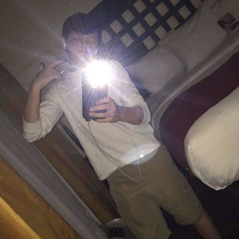 Meet your Posher, Brandon